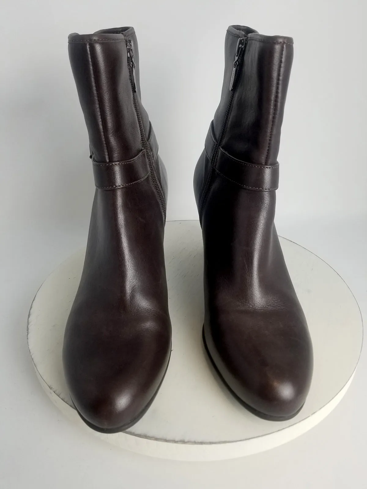 Clarks Size 11 Brown Heeled Boots NWOB