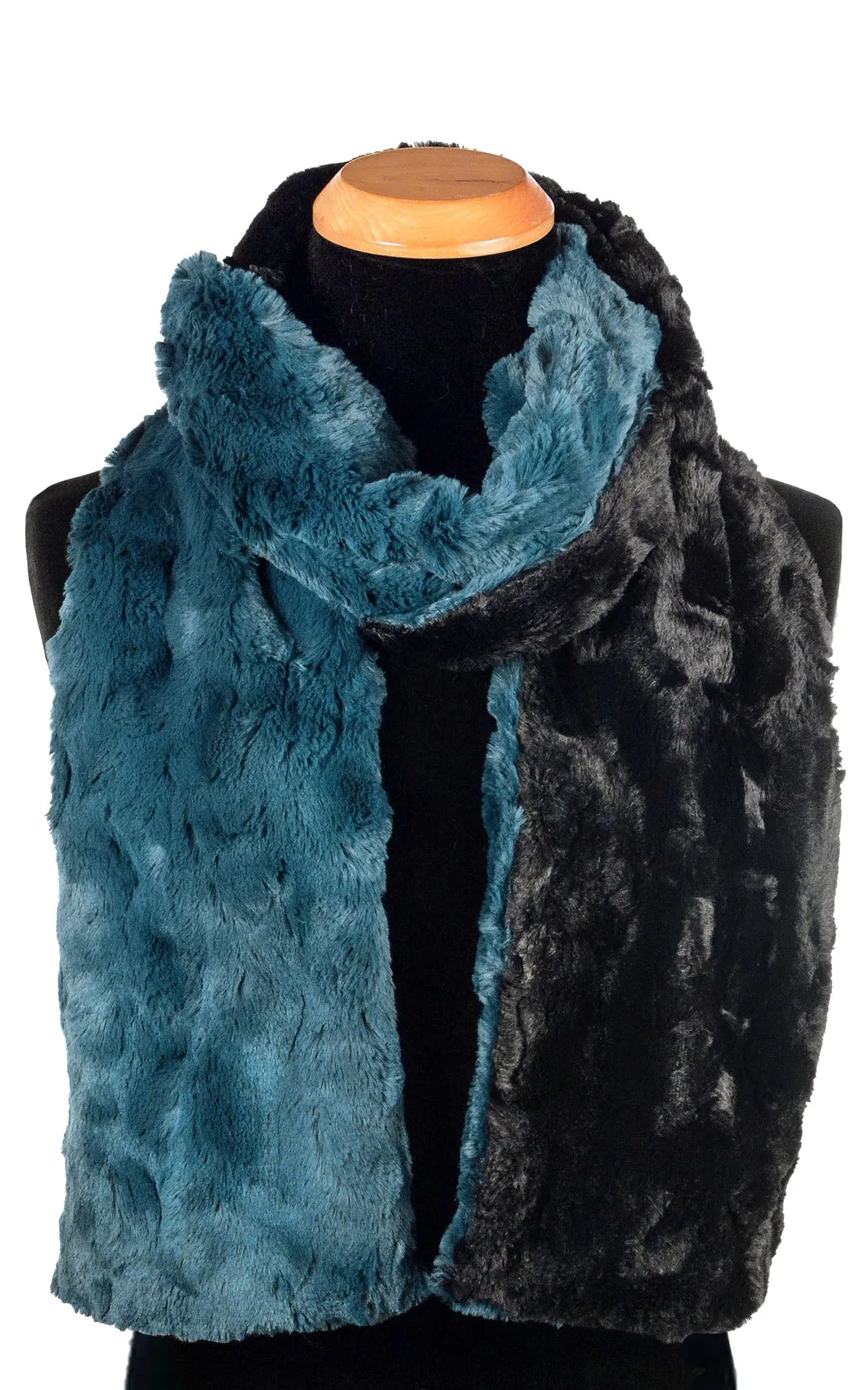 Men's Classic Scarf - Two-Tone, Luxury Faux Fur in Peacock Pond