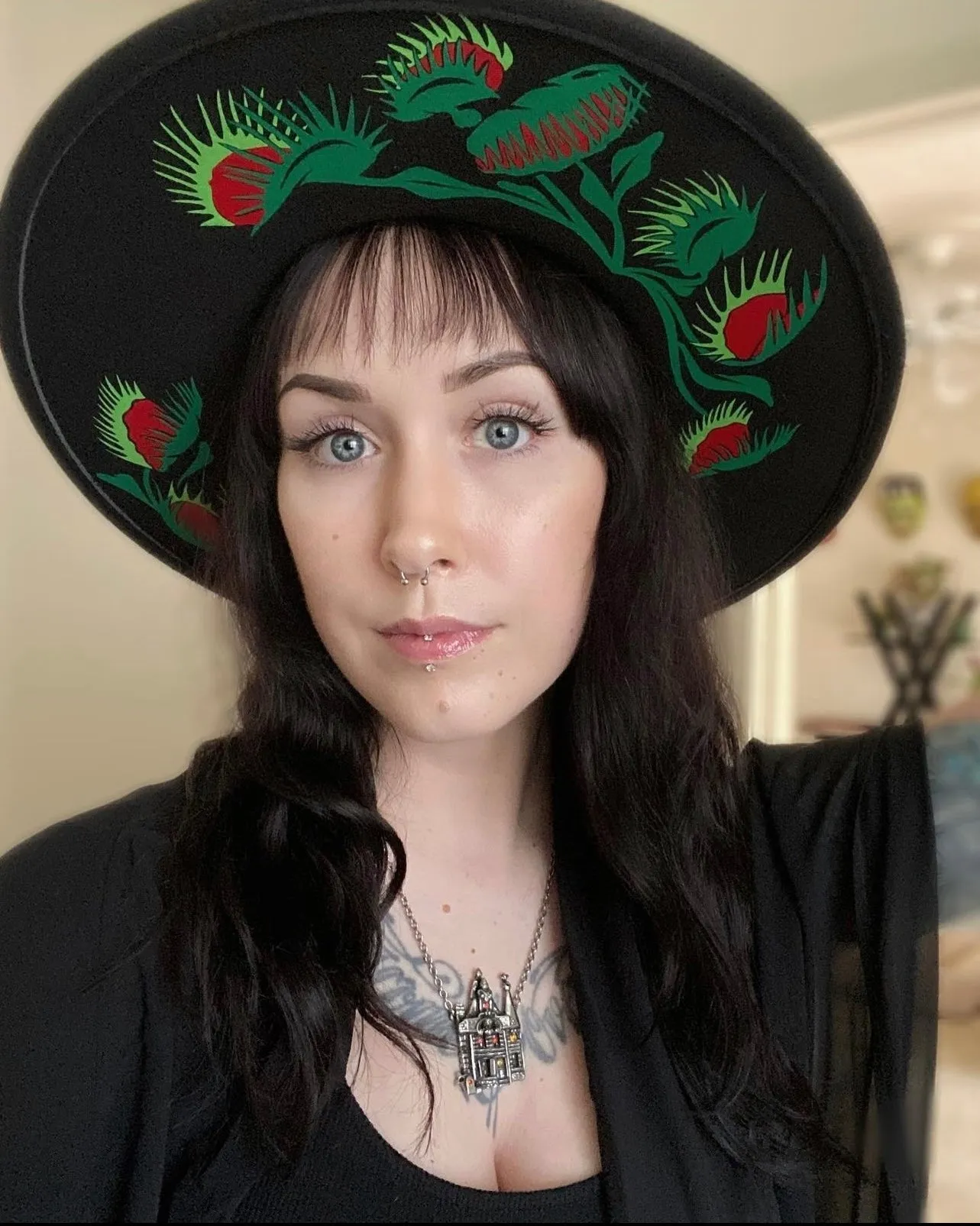 Vegan Felt Wide Brim Hat - XL Brim - "Venus Fly Traps"